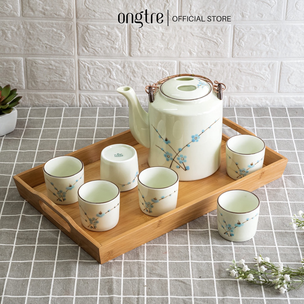 Bộ ấm trà bằng gốm sứ kèm khay tre cao cấp ONGTRE
