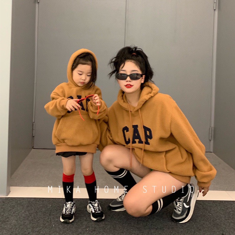 A210- ÁO GIA ĐÌNH HOODI NÂU GAP | BigBuy360 - bigbuy360.vn