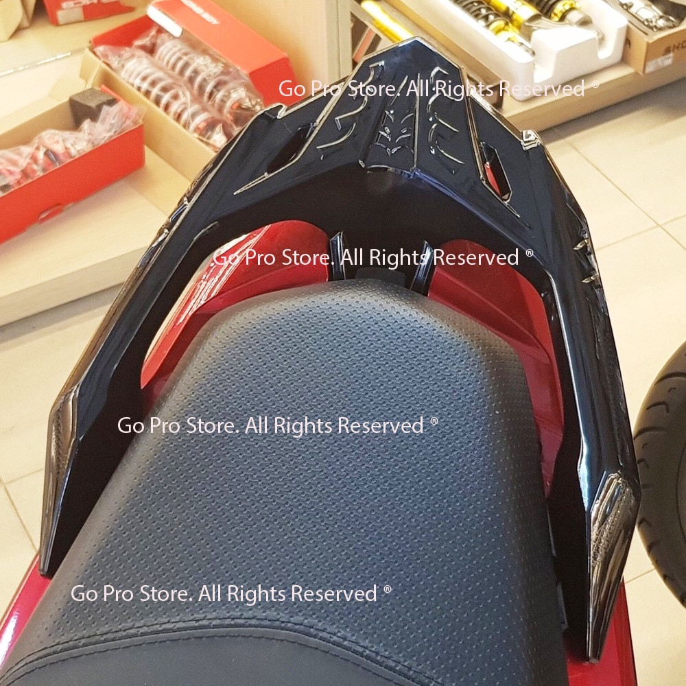 ỐP Cảng Sau AIR BLADE 2023 Nhựa Xi