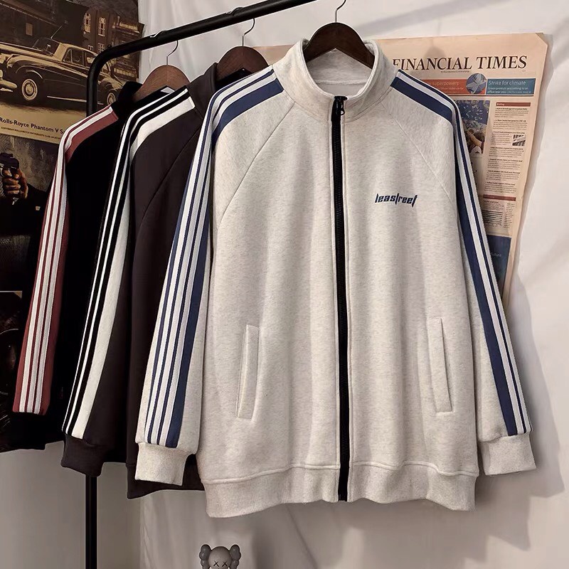 Áo Khoác Nỉ LeasTreet - Hinata 97 - Sweater Hoodie Nam Nữ Unisex 3 Sọc Màu Xám - Chất Nỉ Gân Dày Đẹp Form Rộng