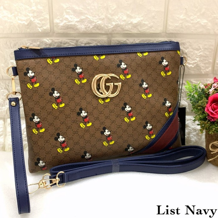 Ví Gucci Cầm Tay Họa Tiết Chuột Mickey Đáng Yêu