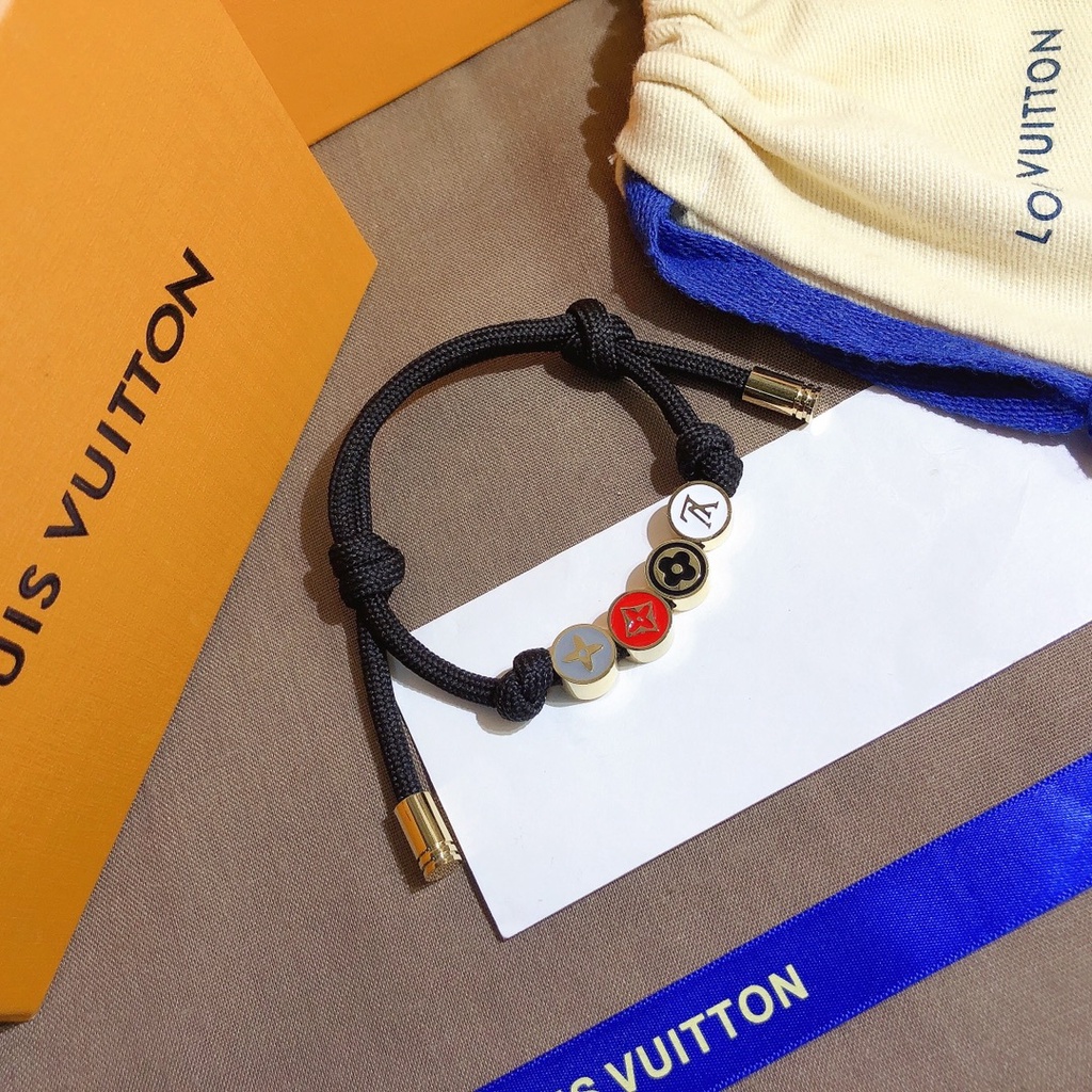 Lv Vòng Tay Louis Vuitton Bằng Thép Titan Dát Khảm Chữ Đơn Giản Cổ Điển Sang Trọng Không Phai Màu Không Phai Cho Nam Và Nữ