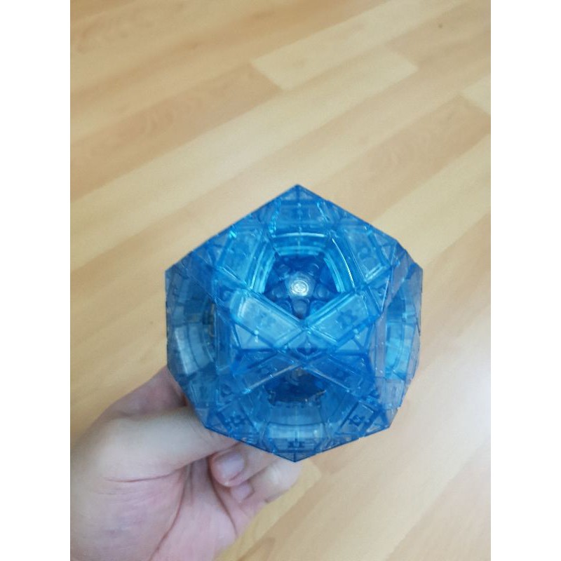 Mf8 Multi Dodecahedron phiên bản giới hạn.