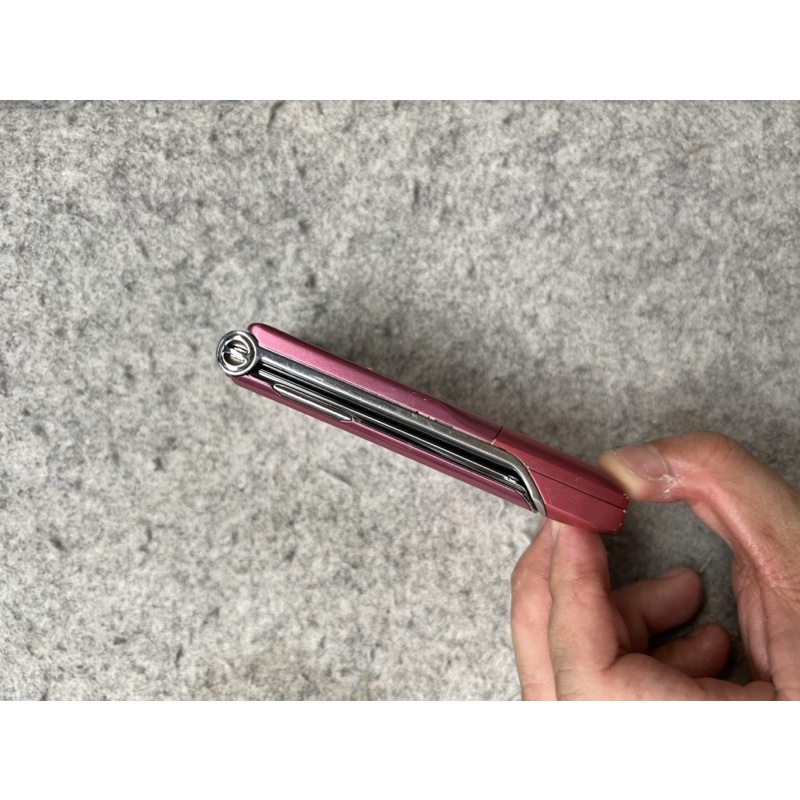 Điện thoại Razr Motorola V3xx Pink chính hãng