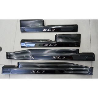 Phụ kiện Làm đẹp xe XL7
