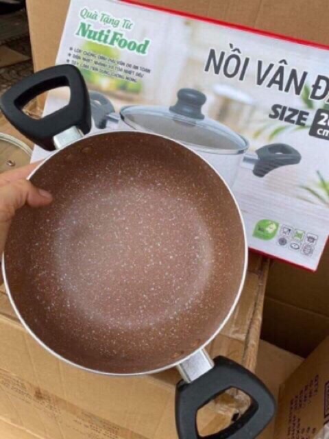 Nồi vân đá size 20cm(Quà tặng sữa Nutifood)