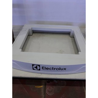 Chân máy giặt Electrolux PN333