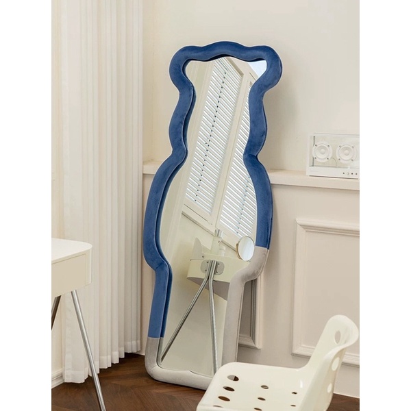 Gương sàn hình gấu trang trí phòng khách, studio, gương nhập khẩu cao cấp