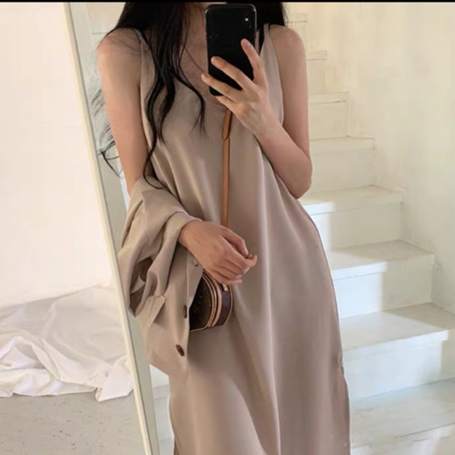 ĐẦM NUDE FORM SUÔNG