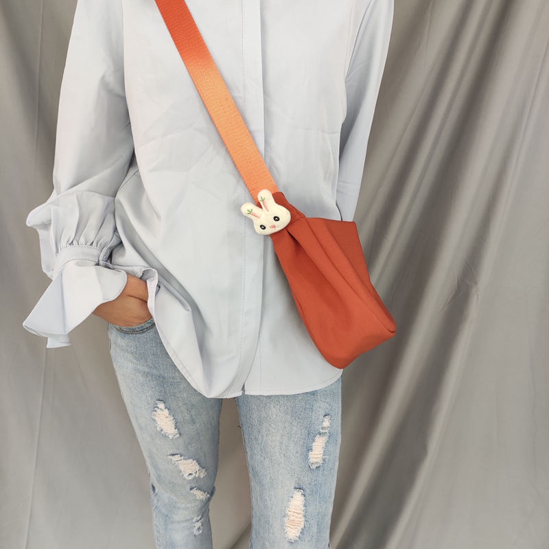 Túi Xách Đeo Vai Bằng Vải Bạt Nylon Chống Nước Màu Trơn Cho Nữ
