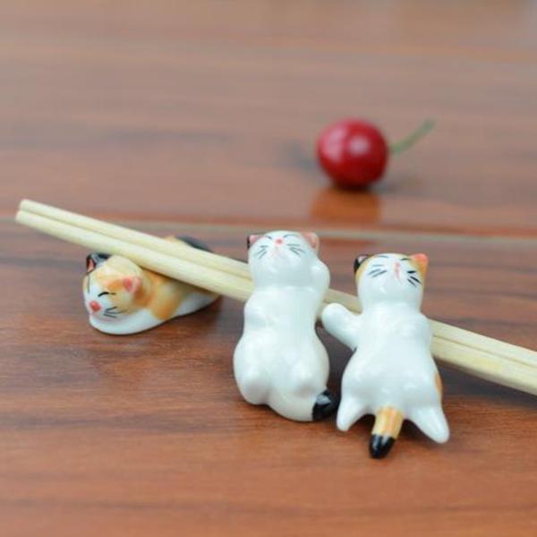 Đế gác đũa sứ hình mèo dễ thương