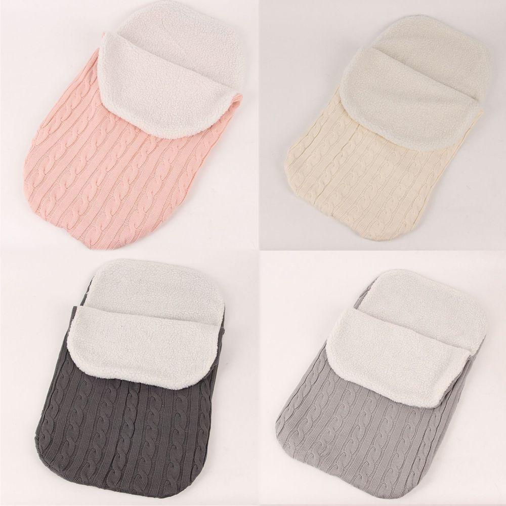 Khăn Quấn Chân Dệt Kim Dày Dặn Dành Cho Bé Sơ Sinh