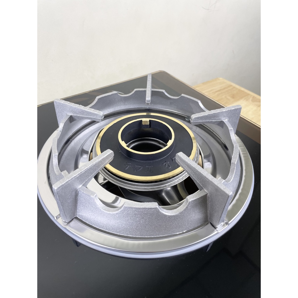 Bếp gas đôi mặt kính chịu nhiệt IKURA - 222