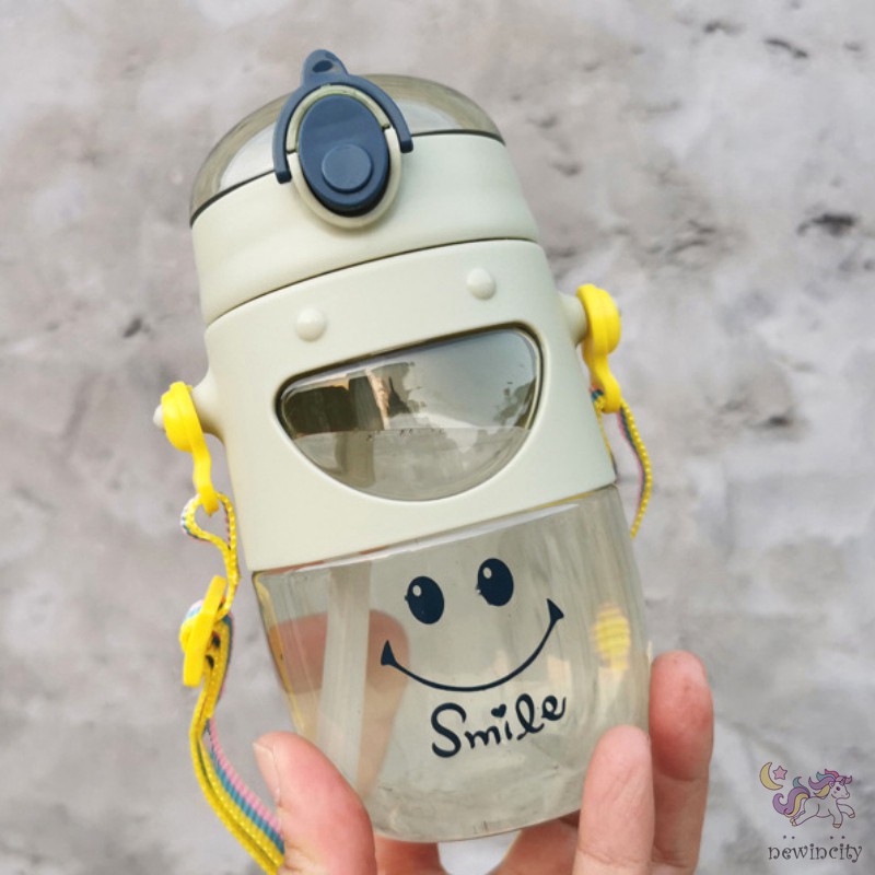 Bình nước cầm tay in hoạt hình dễ thương cho bé