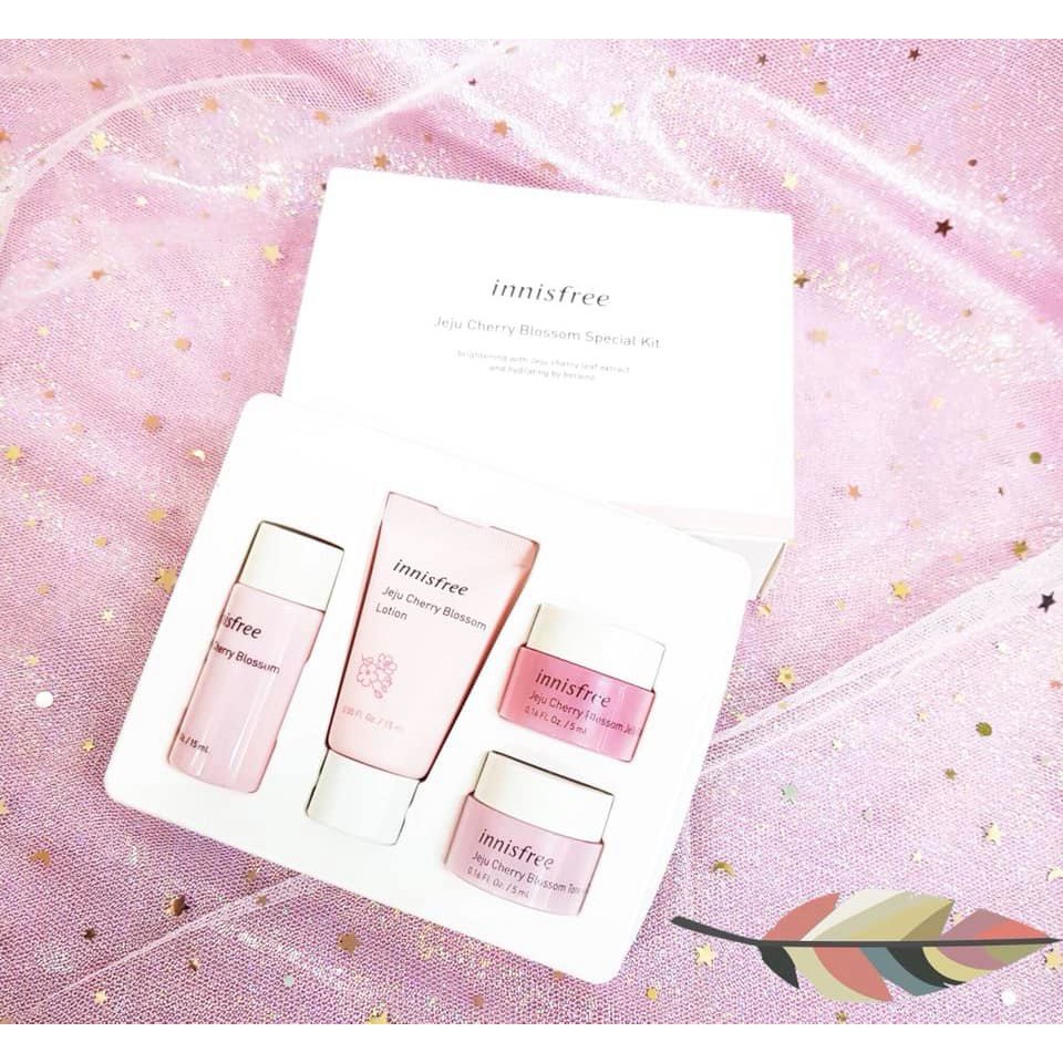 Bộ Kit 4 Món Dưỡng Da Innisfree [Green Tea,Cherry Blossom] | BigBuy360 - bigbuy360.vn