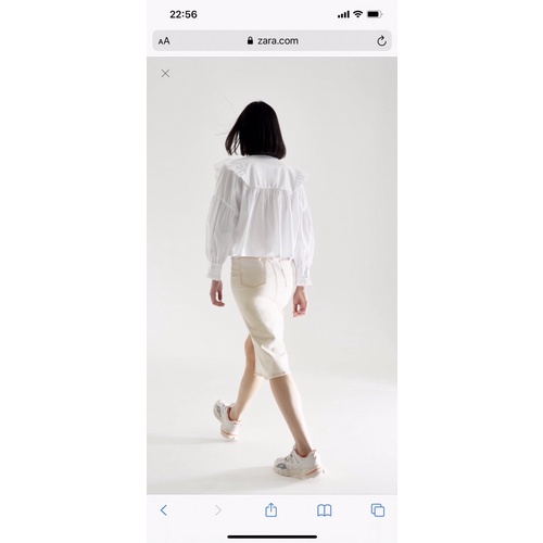 BEUCLOSET - Áo viền bèo tay dài xinh xắn xuất xịn