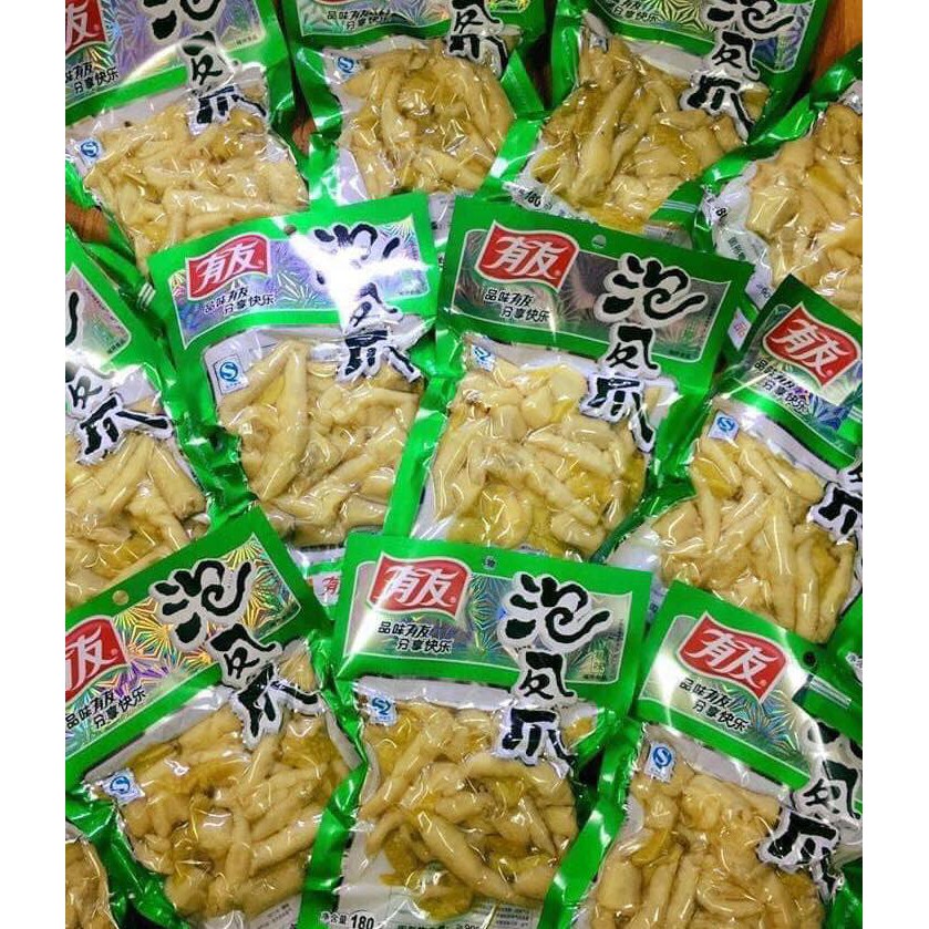 Gói 180g Chân Gà Muối Cay Yuyu Trùng Khánh