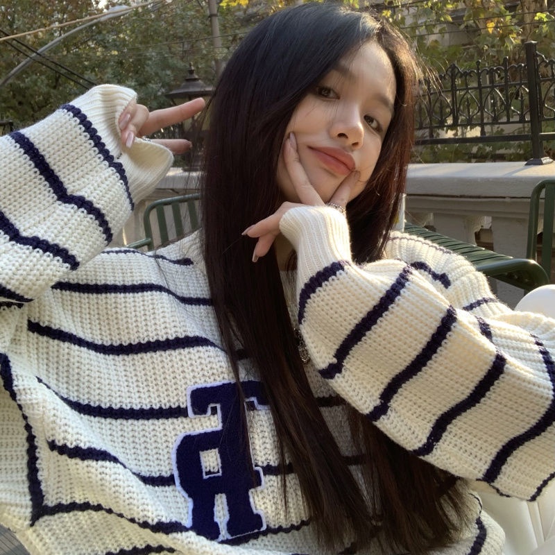♛Áo Len Lười Dáng Rộng Họa Tiết Kẻ Sọc Màu Tương Phản Thời Trang Thu Đông Phong Cách Mới Cho Nữ