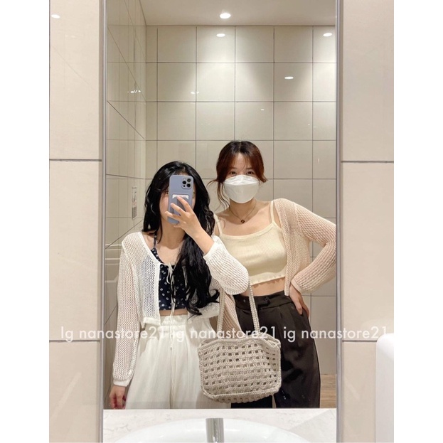 Có tách lẻ CDG Set áo yếm hoa nhí và cardigan buộc dây Nana21 Nanastore21