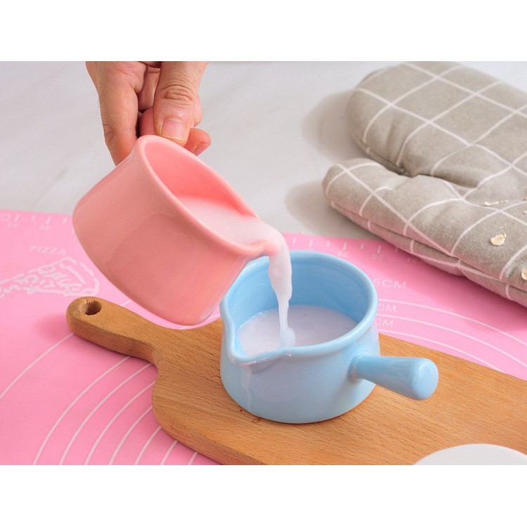 Bát sứ ăn dặm hình gáo rót đáy bằng 50ml - Nhiều màu