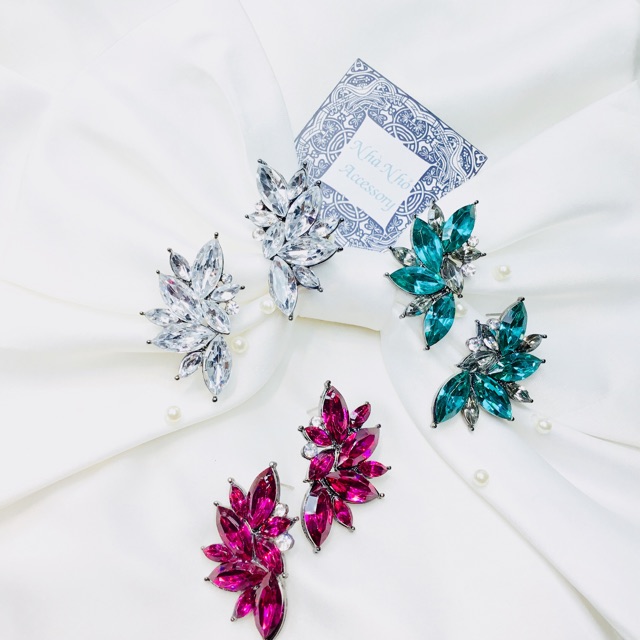 Bông Tai Đá Nhân Tạo Cô Dâu Hình Đôi Cánh NHÀ NHỎ MS 016