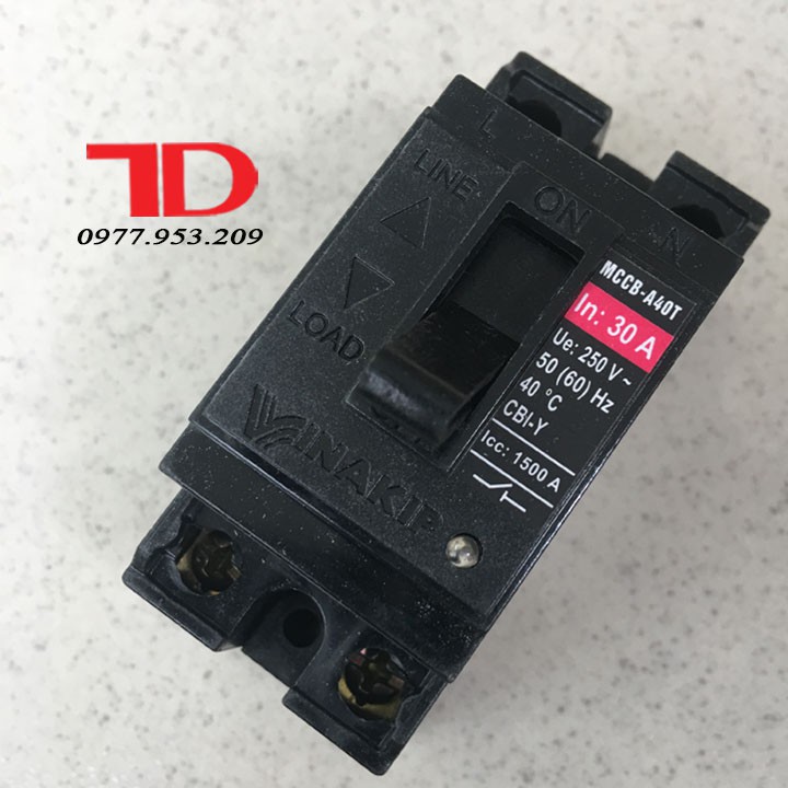 Cầu dao an toàn VINAKIP 30A, CB an toàn tặng kèm hộp chứa gắn nổi