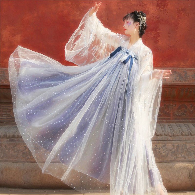 Hán Phục Cổ Trang Thắt Ngực Tiên Khí
