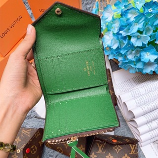 Ví gập LV nhỏ xinh