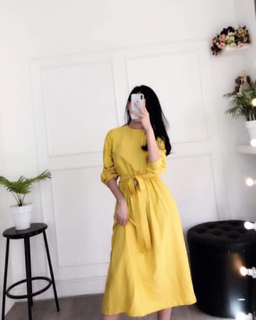 Đầm Vàng kèm dây buộc eo