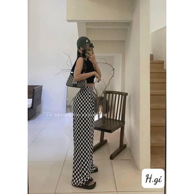 Quần ống sớ kẻ ô vuông phong cách