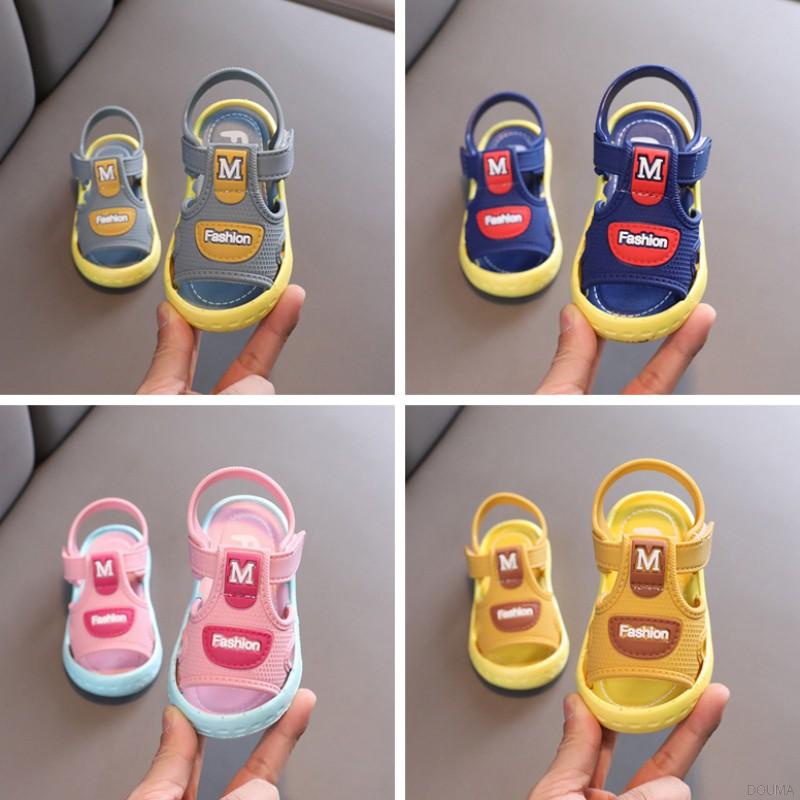 Giày xăng đan đế mềm phối màu thời trang mùa hè cho bé trai và bé gái
