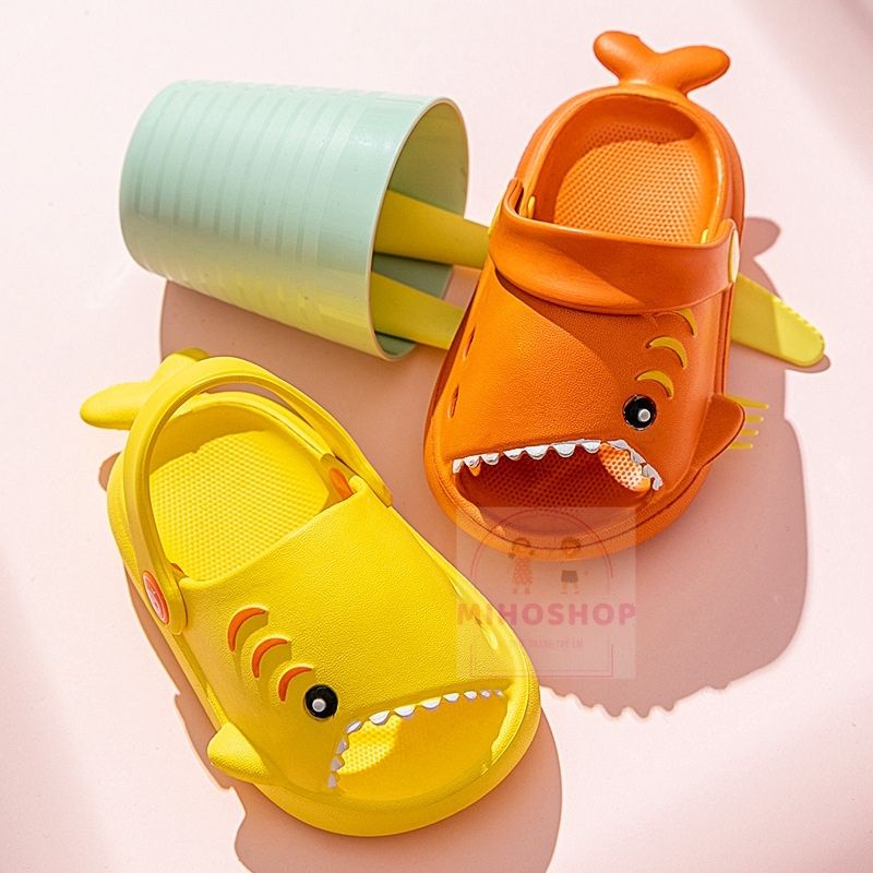 Dép Sục Cá Mập Baby Shark Ngộ Nghĩnh Xinh Xắn Cho Bé Trai Bé Gái Loại Siêu Nhẹ