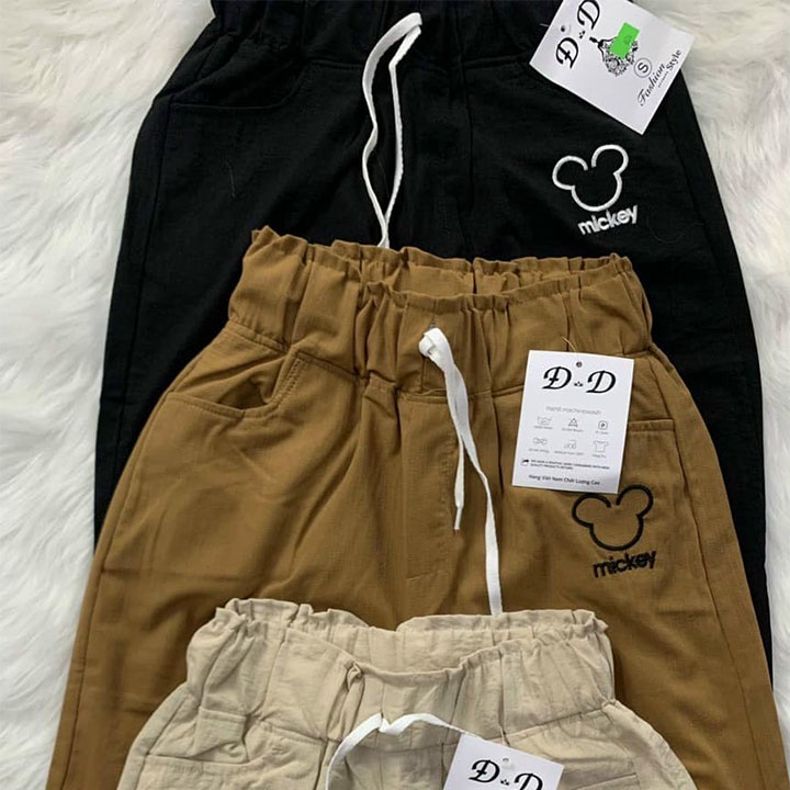 Quần baggy nữ vải đũi lưng cao thêu mickey thời trang Ladya Store M824