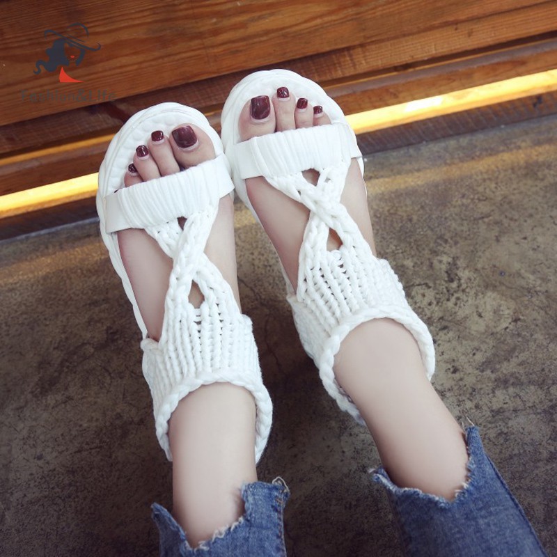 Giày Sandal Đế Xuồng Thời Trang Dành Cho Nữ