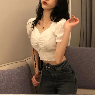 Áo croptop cúp ngực tay phồng