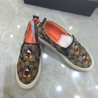 Giày slip on GC mickey