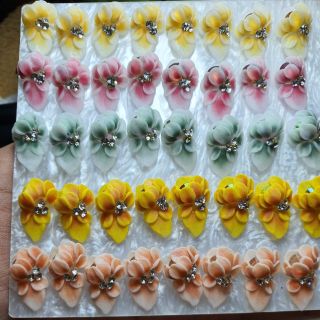 Hoa bột - cúc - nails