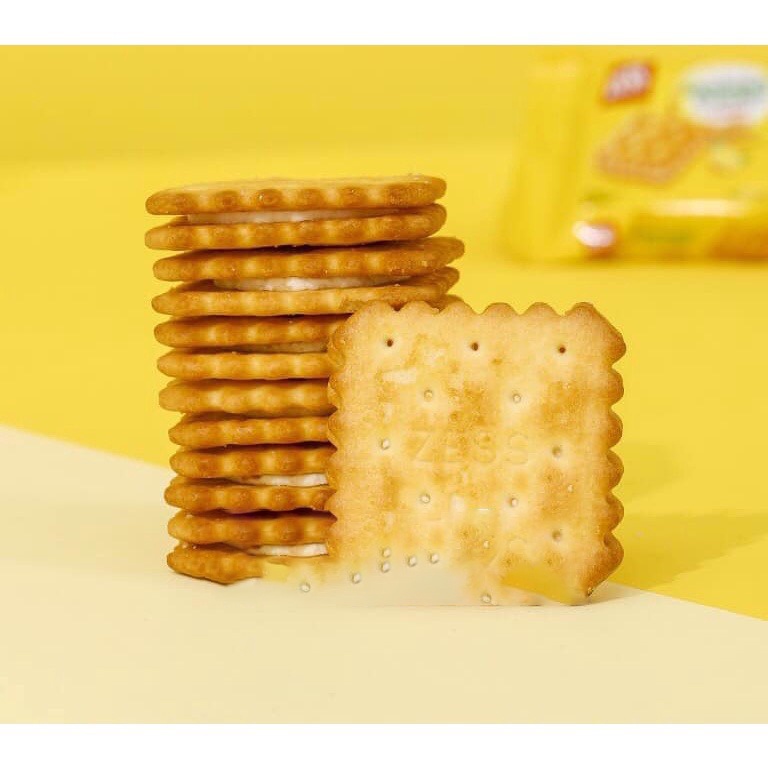 Bánh lúa mạch sandwich giòn tan kẹp kem phô mai Zess Malaysia 180g, đồ ăn vặt ngon rẻ Sài Gòn