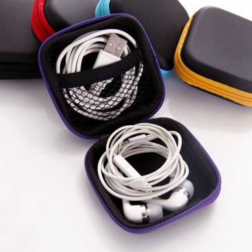 Hộp đựng tai nghe có dây usb dây sạc điện thoại có khóa kéo hình vuông màu đen viền màu giúp dây không bị gãy gập