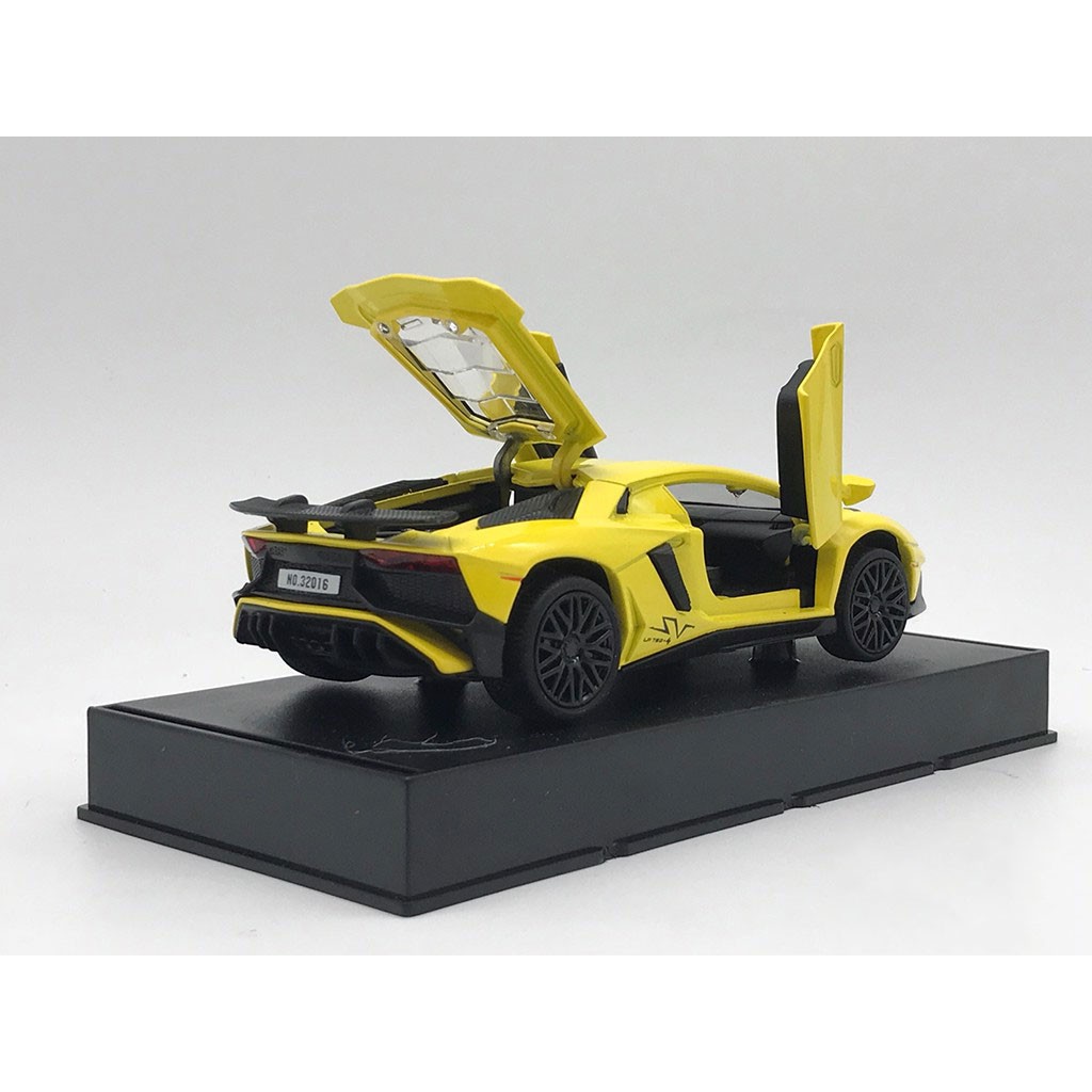 MÔ HÌNH XE Ô TÔ Siêu Xe LAMBOR Aventador SV LP750 | MINIAUTO tỷ lệ 1:32 Vàng