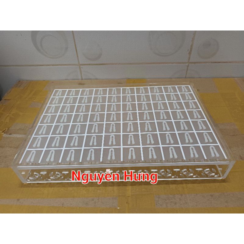 Khay trưng nhẫn bằng mica 19×28×4