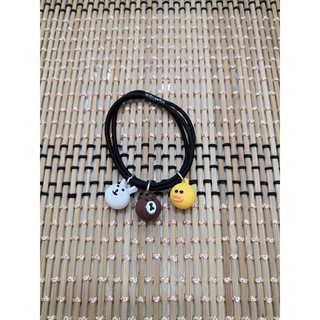 cột và kẹp tóc