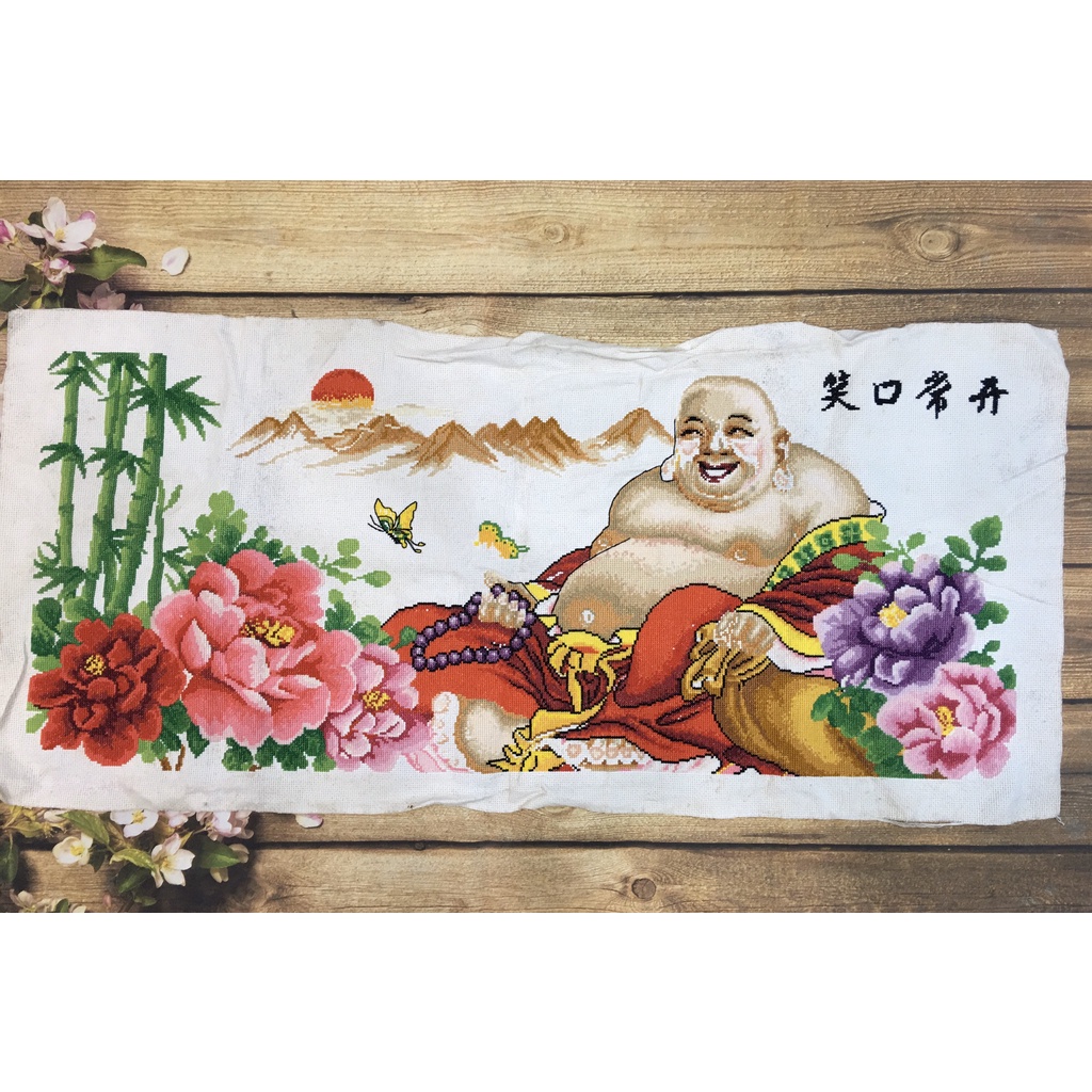 Tranh thêu thành phẩm