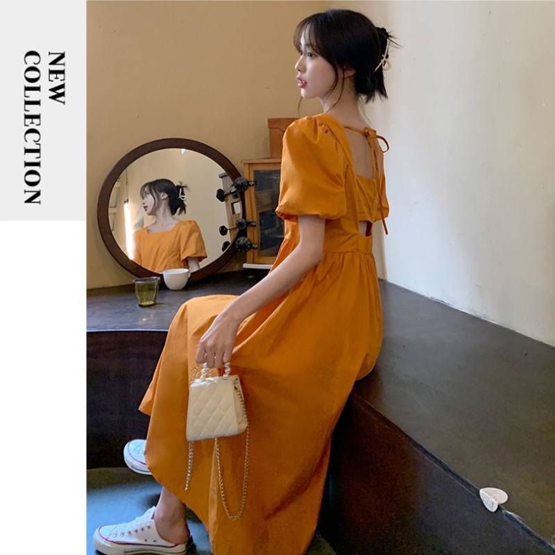 Đầm Perty tay phồng cổ vuông hở lưng phong cách Pháp thời trang cho nữ
