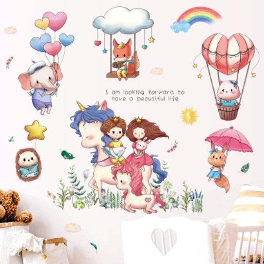 Decal trang trí tường - Mấy bạn thú bay lên trời siêu đáng yêu