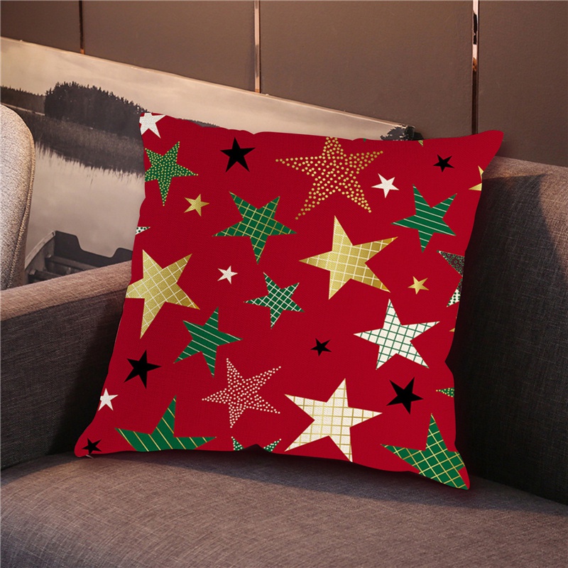 1 áo gối bằng vải lanh kích thước 45*45cm với họa tiết theo phong cách Giáng Sinh