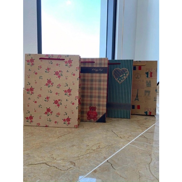 Túi giấy đựng quà KRAFT quai xách-Túi quà xi măng