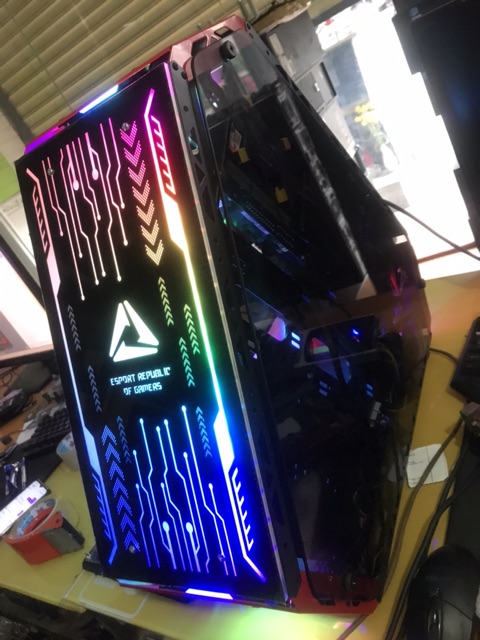 Vỏ thùng case Gamming siêu đẹp hầm hố | BigBuy360 - bigbuy360.vn
