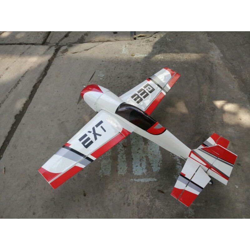 Máy bay điều khiển từ xa EXTRA 330