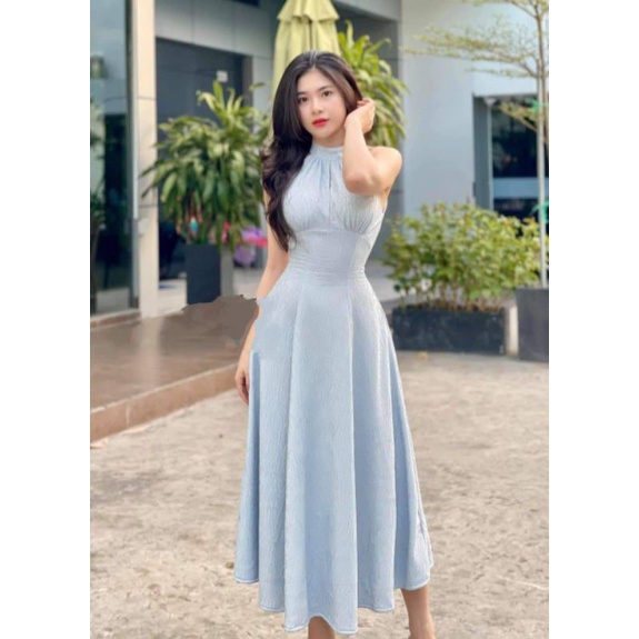 Đầm dự tiệc cổ yếm vải thanh gỗ siêu hot 2021